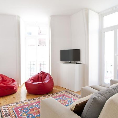 Bairrus Lisbon Apartments - Graca الغرفة الصورة