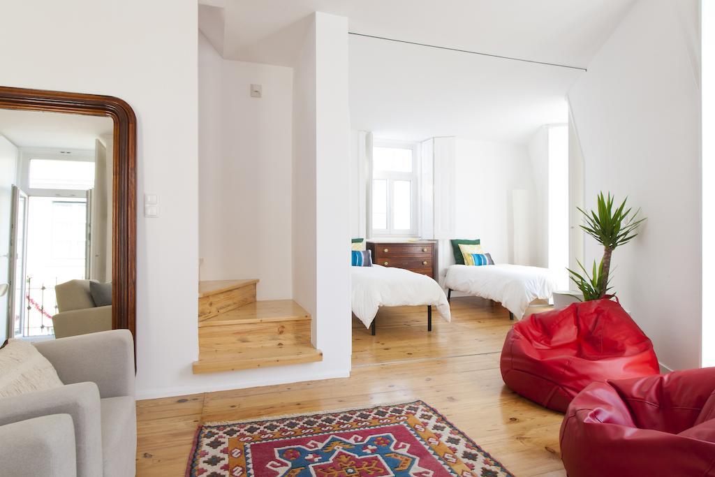 Bairrus Lisbon Apartments - Graca الغرفة الصورة