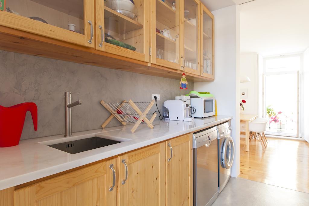 Bairrus Lisbon Apartments - Graca الغرفة الصورة