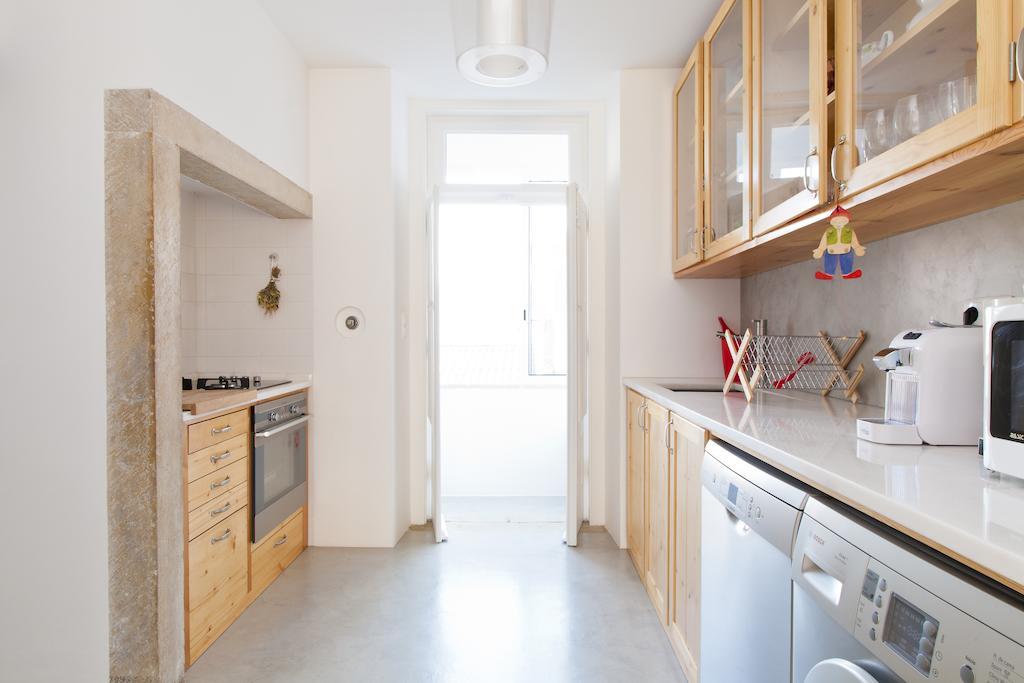 Bairrus Lisbon Apartments - Graca الغرفة الصورة